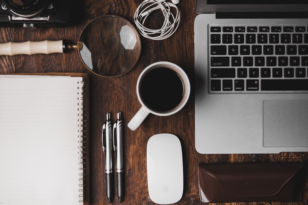 W-2 Job vs Gig Work vs Small Business: Which Income Path Fits You?
